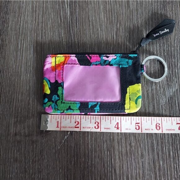 Vera Bradley Zip ID Case Hilo Meadow Keychain ID Window Cards Money - Picture 4 of 5